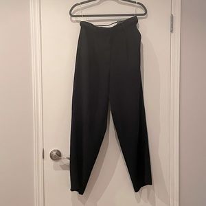 Aritzia Wilfred Effortless Pants size 6